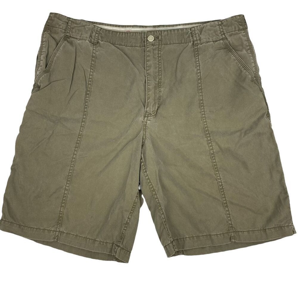 Tommy Bahama 7-Pocket Short size 38